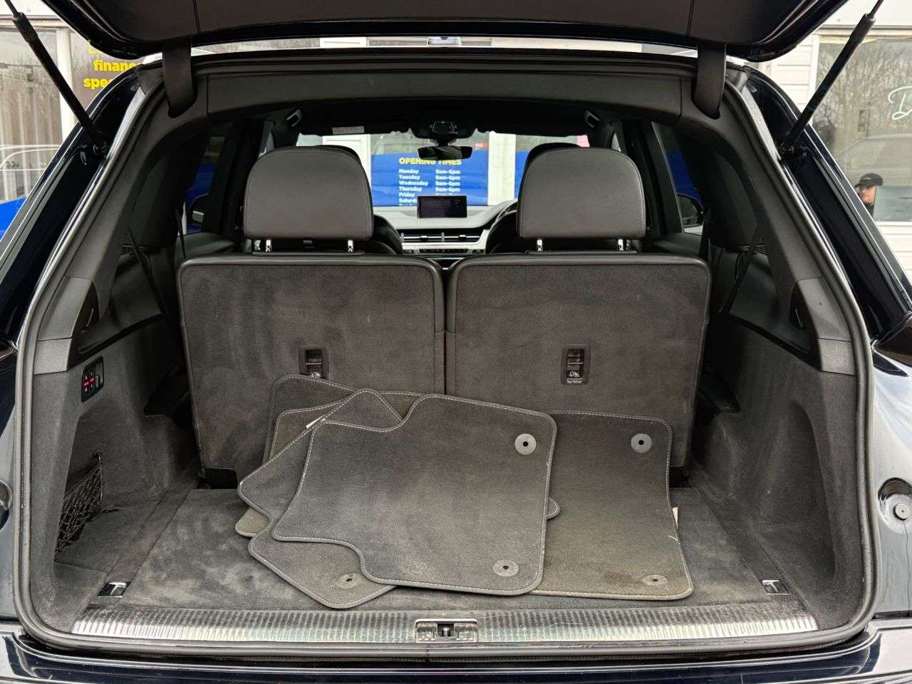 2016 AUDI Q7 2016 AUDI Q7