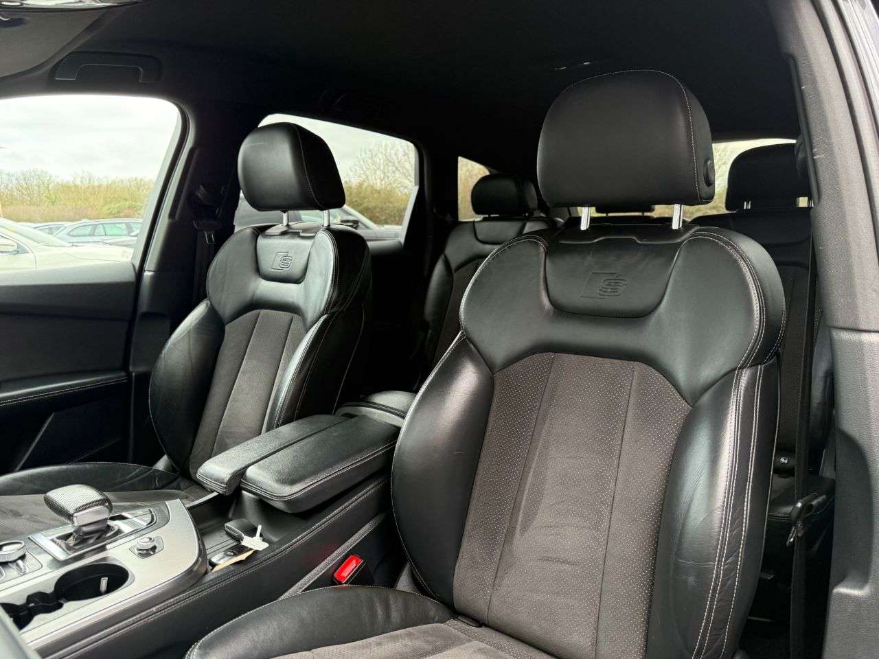 2016 AUDI Q7 2016 AUDI Q7