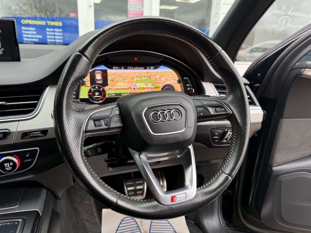 2016 AUDI Q7 2016 AUDI Q7