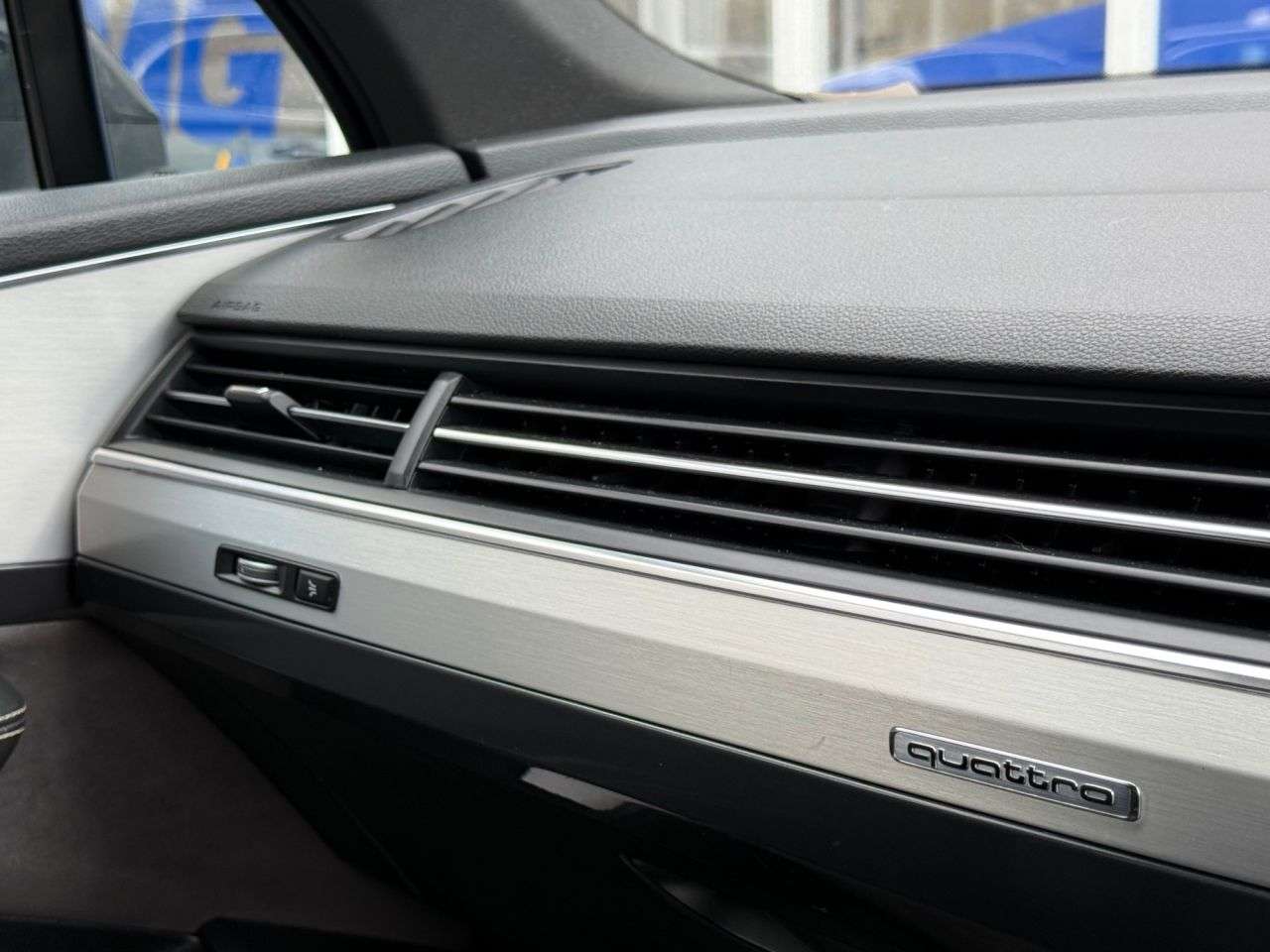 2016 AUDI Q7 2016 AUDI Q7