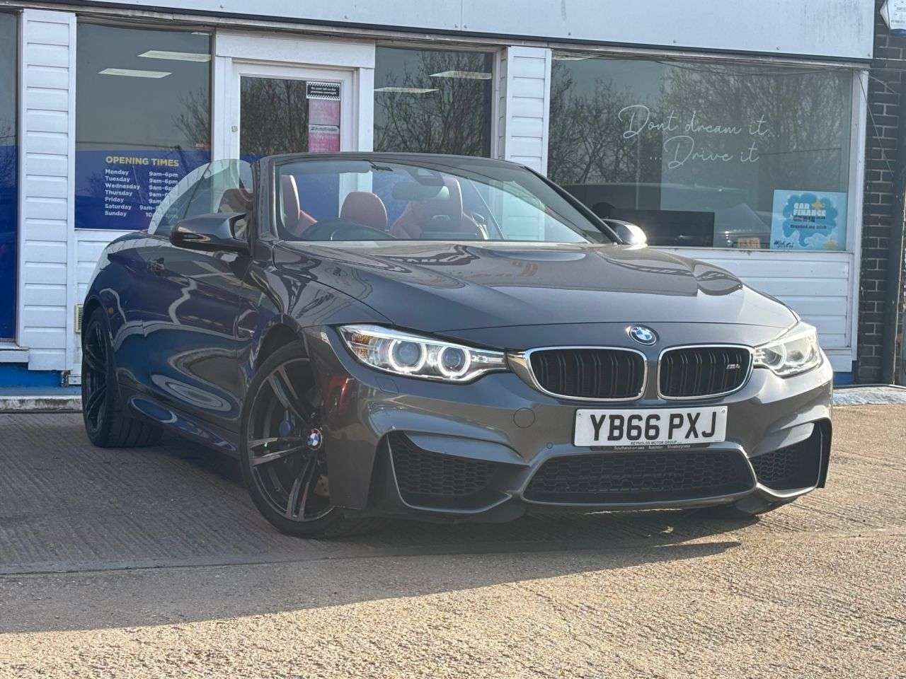 A 2017 BMW M4 3.0 BiTurbo Convertible 2dr Petrol DCT Euro 6 (s/s) (431 ps) COMFORT PACK / A 2017 BMW M4 3.0 BiTurbo Convertible 2dr Petrol DCT Euro 6 (s/s) (431 ps) COMFORT PACK /