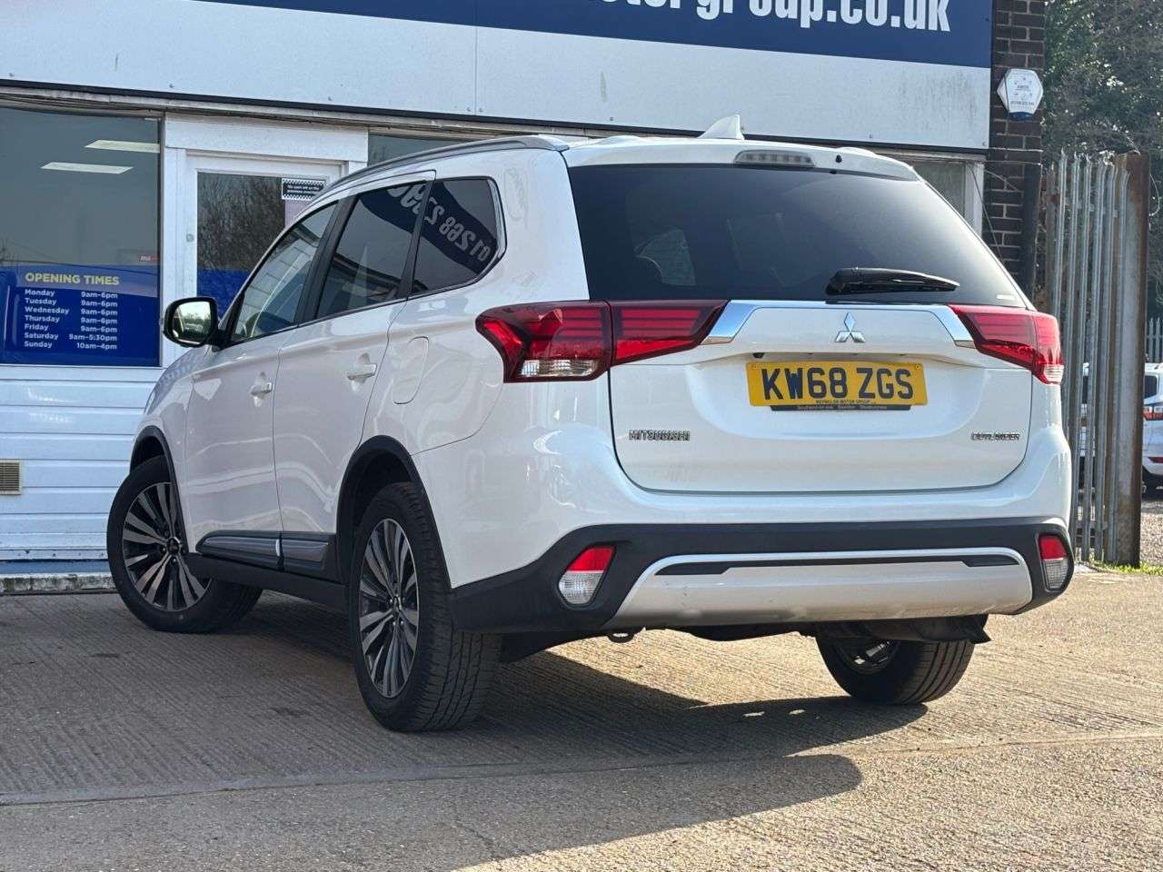 2019 MITSUBISHI OUTLANDER 2019 MITSUBISHI OUTLANDER