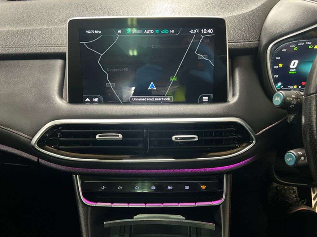 A 2021 MG MG HS 1.5 T-GDI 16.6kWh Exclusive SUV 5dr Petrol Plug-in Hybrid Auto Euro 6 (s/s) A 2021 MG MG HS 1.5 T-GDI 16.6kWh Exclusive SUV 5dr Petrol Plug-in Hybrid Auto Euro 6 (s/s)