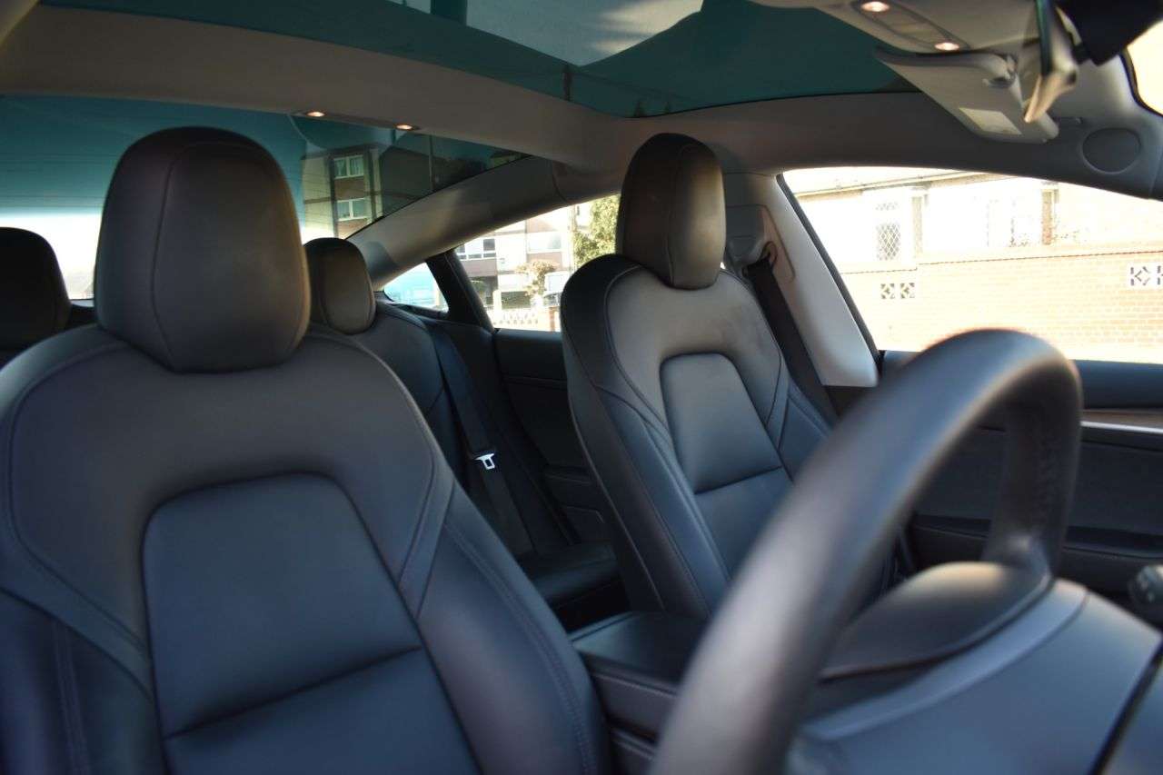 2021 TESLA MODEL 3 2021 TESLA MODEL 3