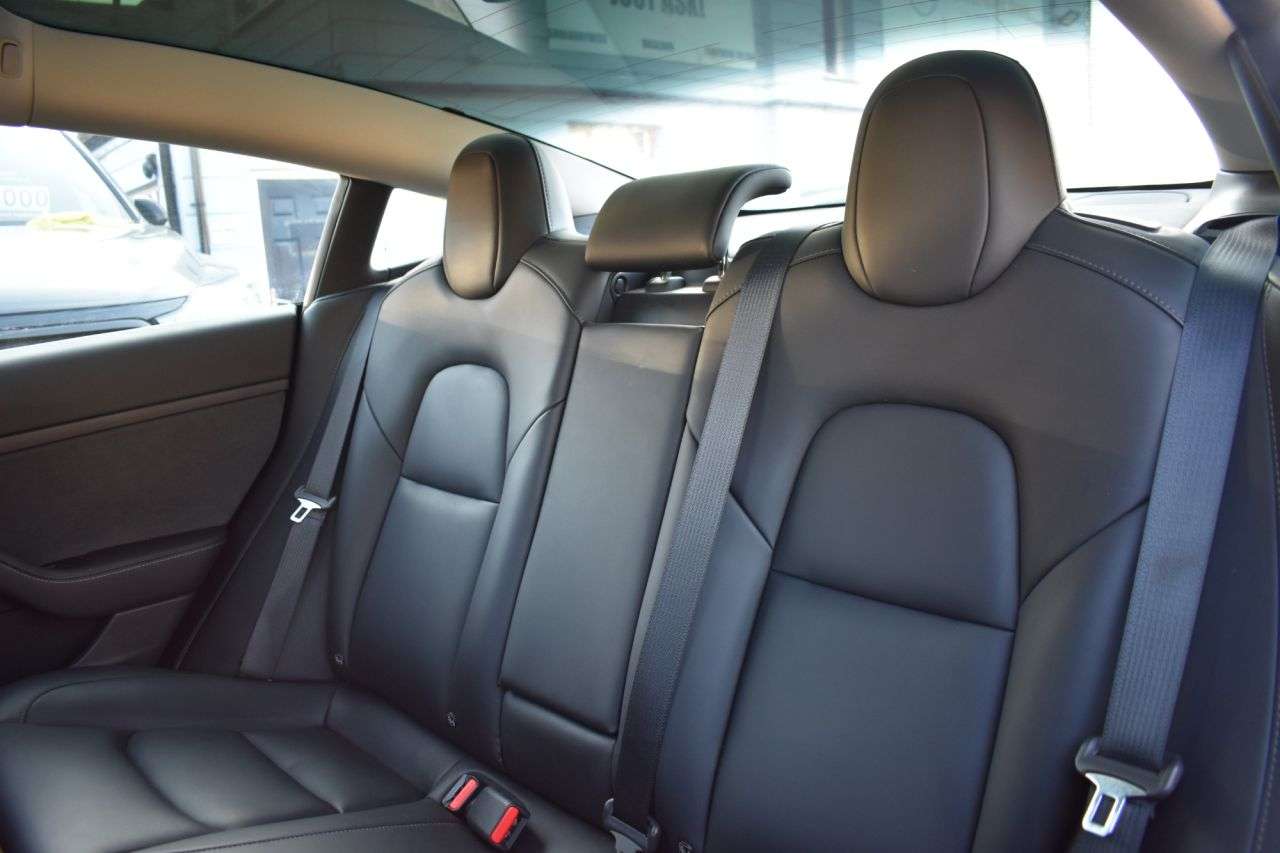 2021 TESLA MODEL 3 2021 TESLA MODEL 3