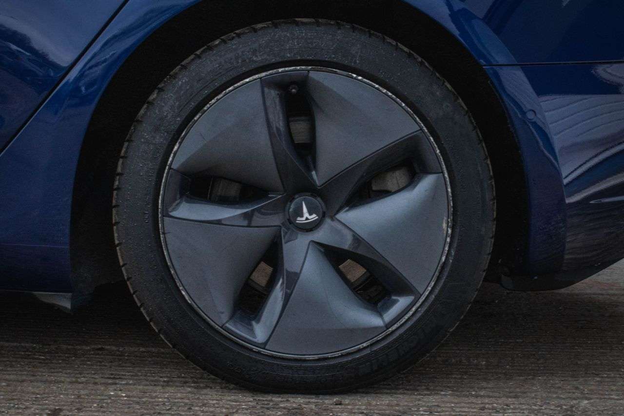 2020 TESLA MODEL 3 2020 TESLA MODEL 3