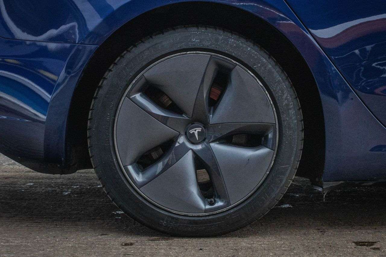 2020 TESLA MODEL 3 2020 TESLA MODEL 3