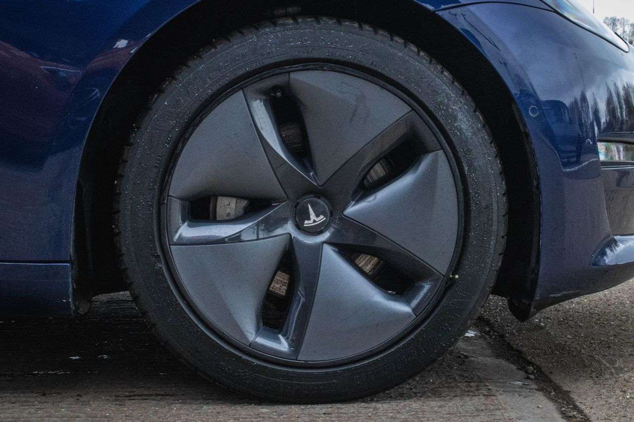 2020 TESLA MODEL 3 2020 TESLA MODEL 3