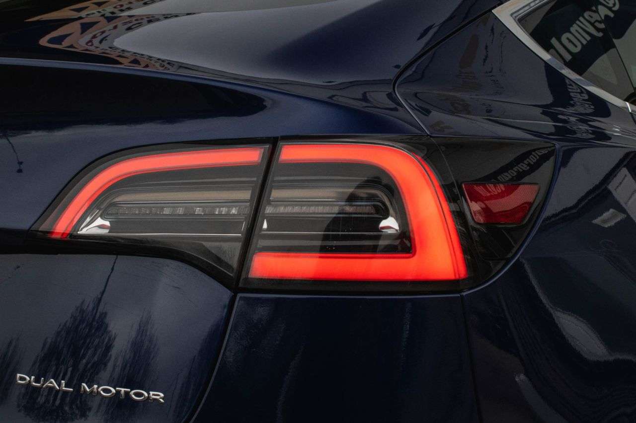 2020 TESLA MODEL 3 2020 TESLA MODEL 3