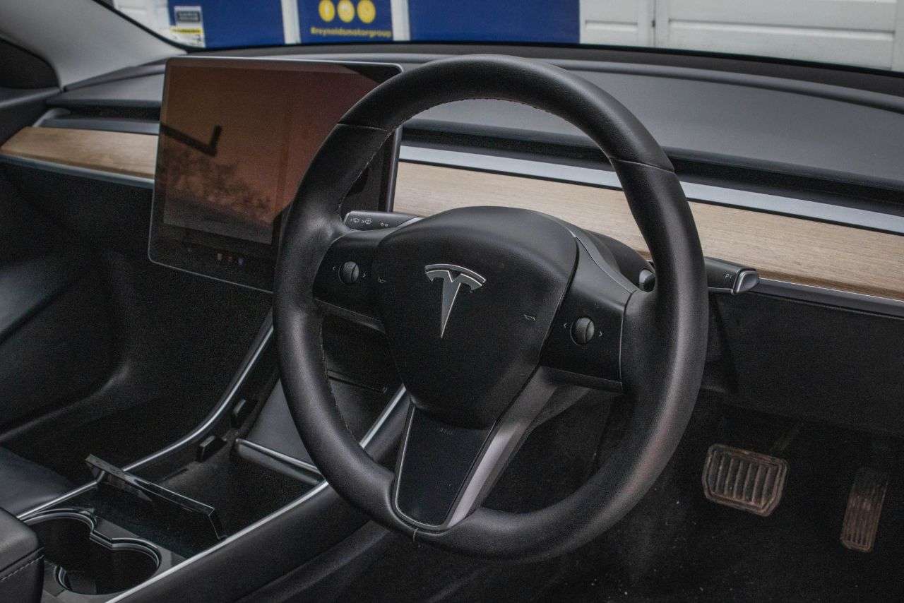 2020 TESLA MODEL 3 2020 TESLA MODEL 3