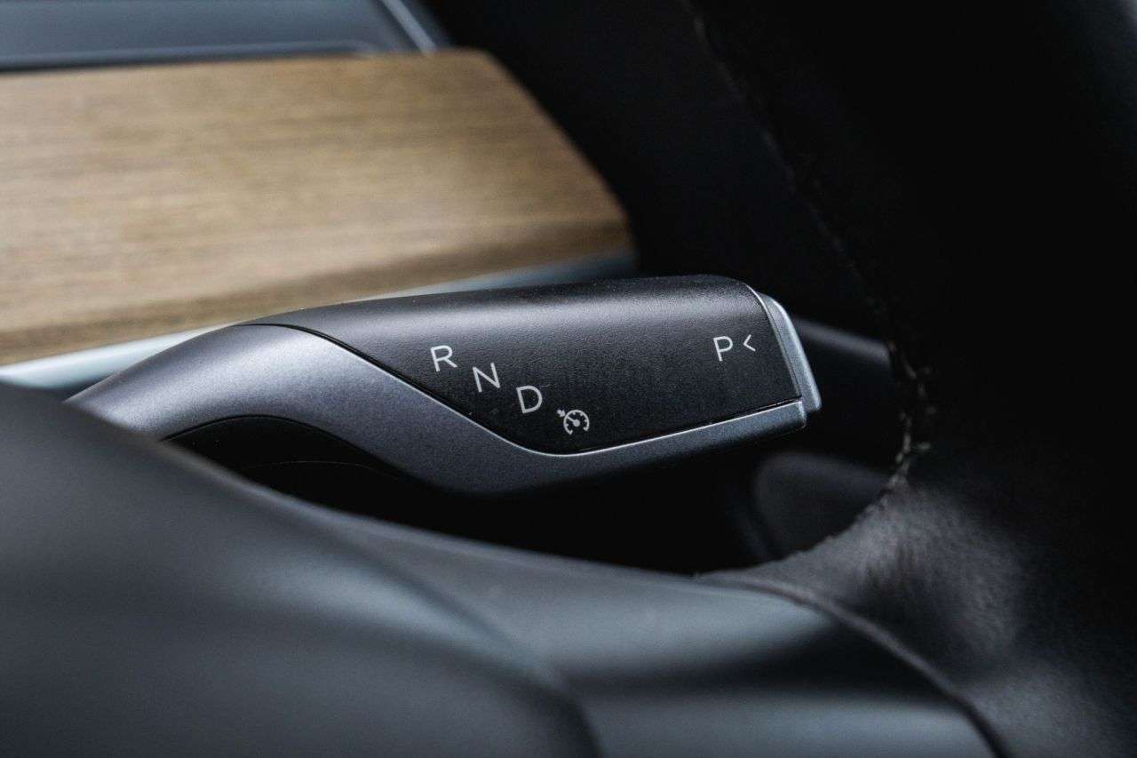 2020 TESLA MODEL 3 2020 TESLA MODEL 3