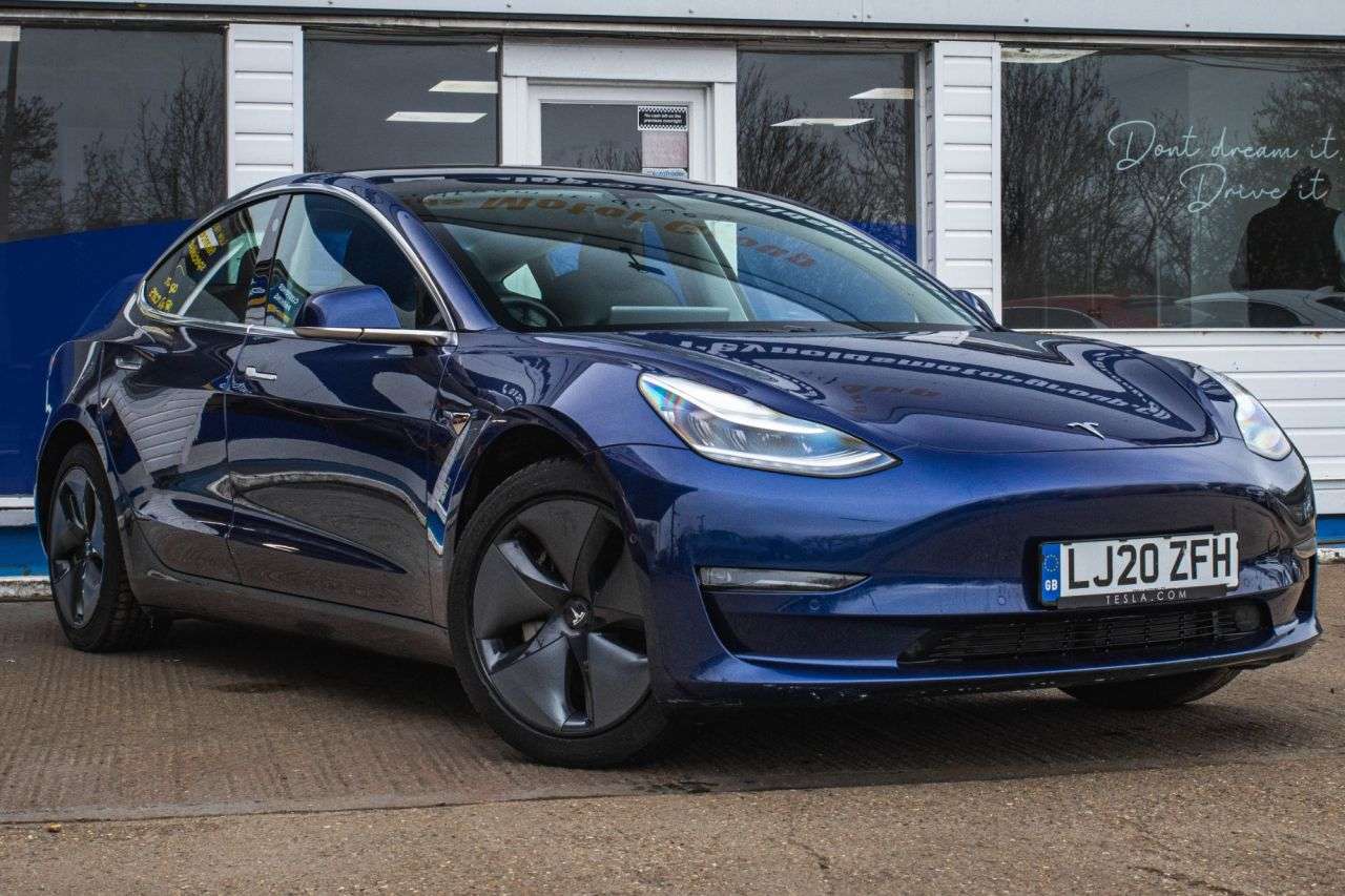 A 2020 TESLA MODEL 3 (Dual Motor) Long Range Saloon 4dr Electric Auto 4WDE (346 ps) PANORAMIC RO A 2020 TESLA MODEL 3 (Dual Motor) Long Range Saloon 4dr Electric Auto 4WDE (346 ps) PANORAMIC RO
