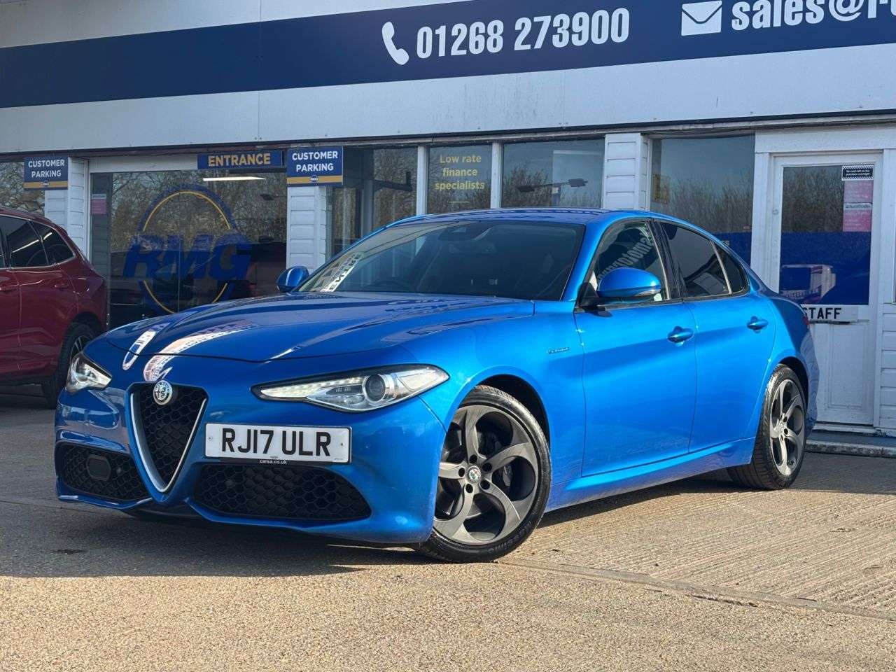 A 2017 ALFA ROMEO GIULIA 2.0T Veloce Saloon 4dr Petrol Auto Euro 6 (s/s) (280 ps) HEATED MEMORY SEAT A 2017 ALFA ROMEO GIULIA 2.0T Veloce Saloon 4dr Petrol Auto Euro 6 (s/s) (280 ps) HEATED MEMORY SEAT