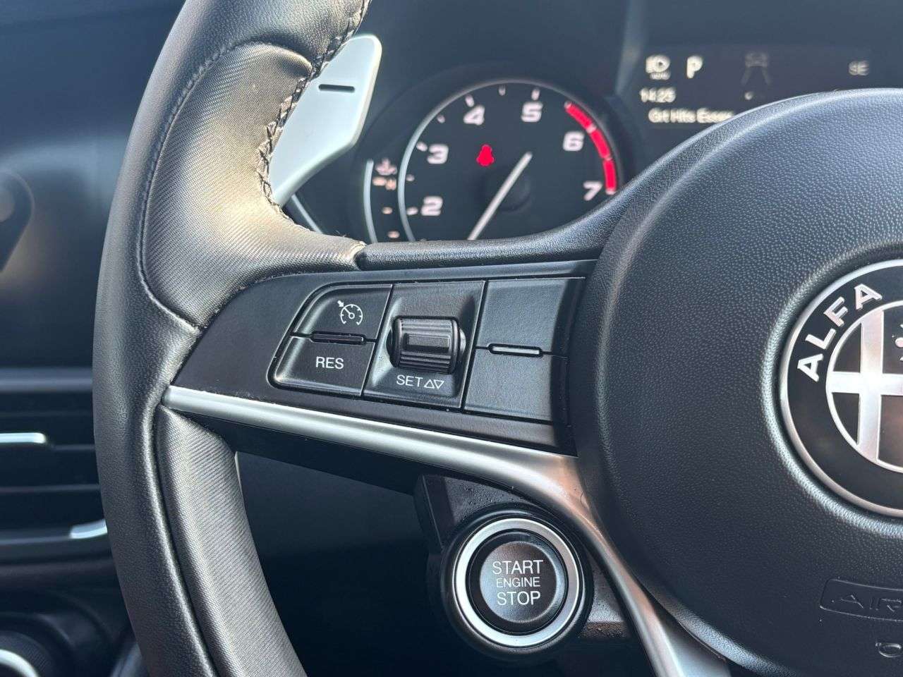 2017 ALFA ROMEO GIULIA 2017 ALFA ROMEO GIULIA