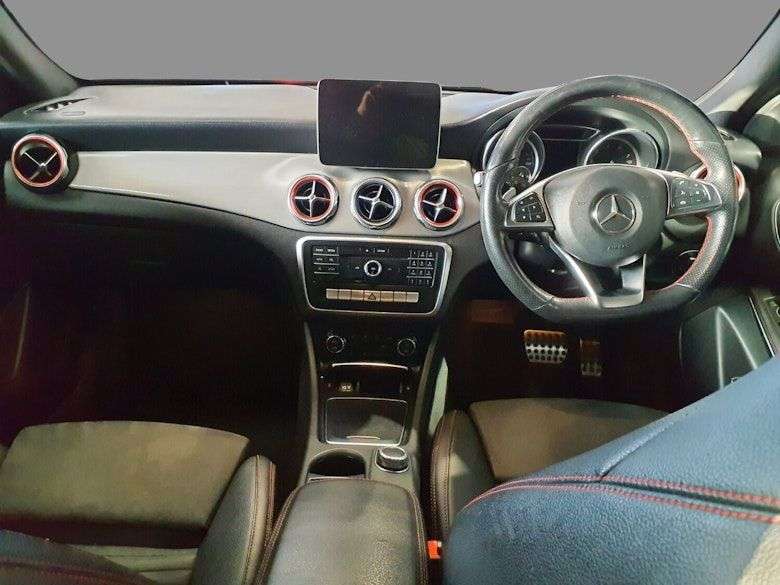 2018 MERCEDES-BENZ GLA CLASS 2018 MERCEDES-BENZ GLA CLASS