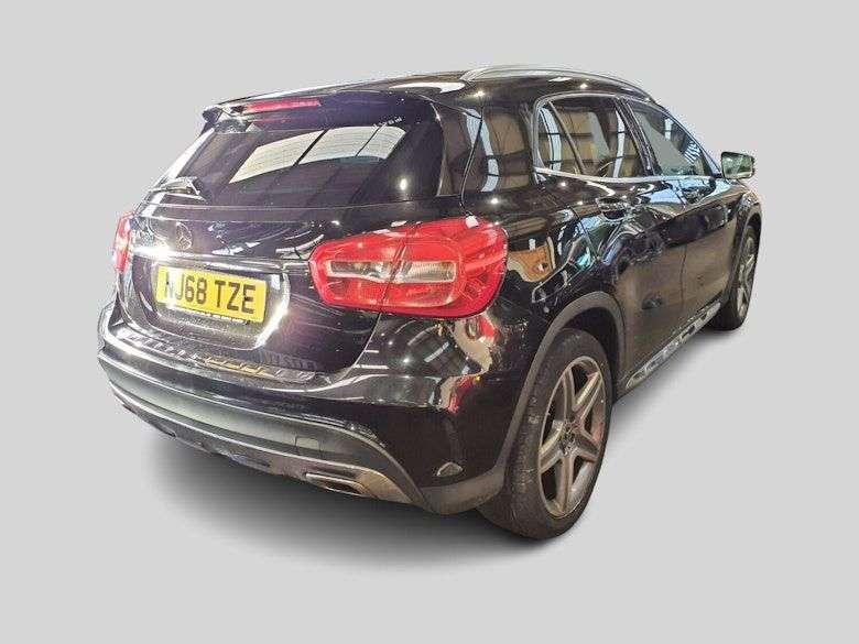 A 2018 MERCEDES-BENZ GLA CLASS 1.6 GLA200 AMG Line SUV 5dr Petrol 7G-DCT Euro 6 (s/s) (156 ps) 1 PREVIOUS A 2018 MERCEDES-BENZ GLA CLASS 1.6 GLA200 AMG Line SUV 5dr Petrol 7G-DCT Euro 6 (s/s) (156 ps) 1 PREVIOUS