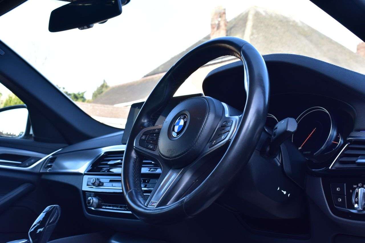 2018 BMW 5 SERIES 2018 BMW 5 SERIES