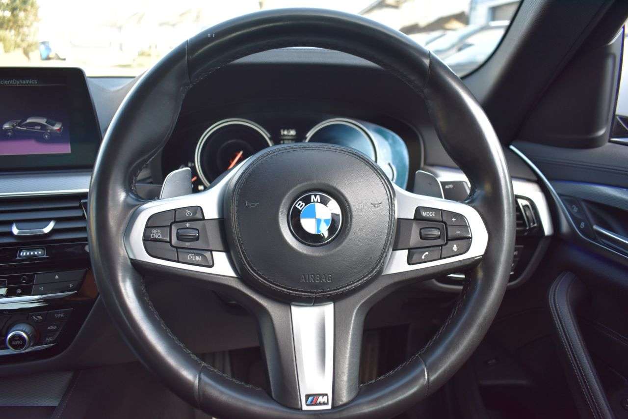 2018 BMW 5 SERIES 2018 BMW 5 SERIES