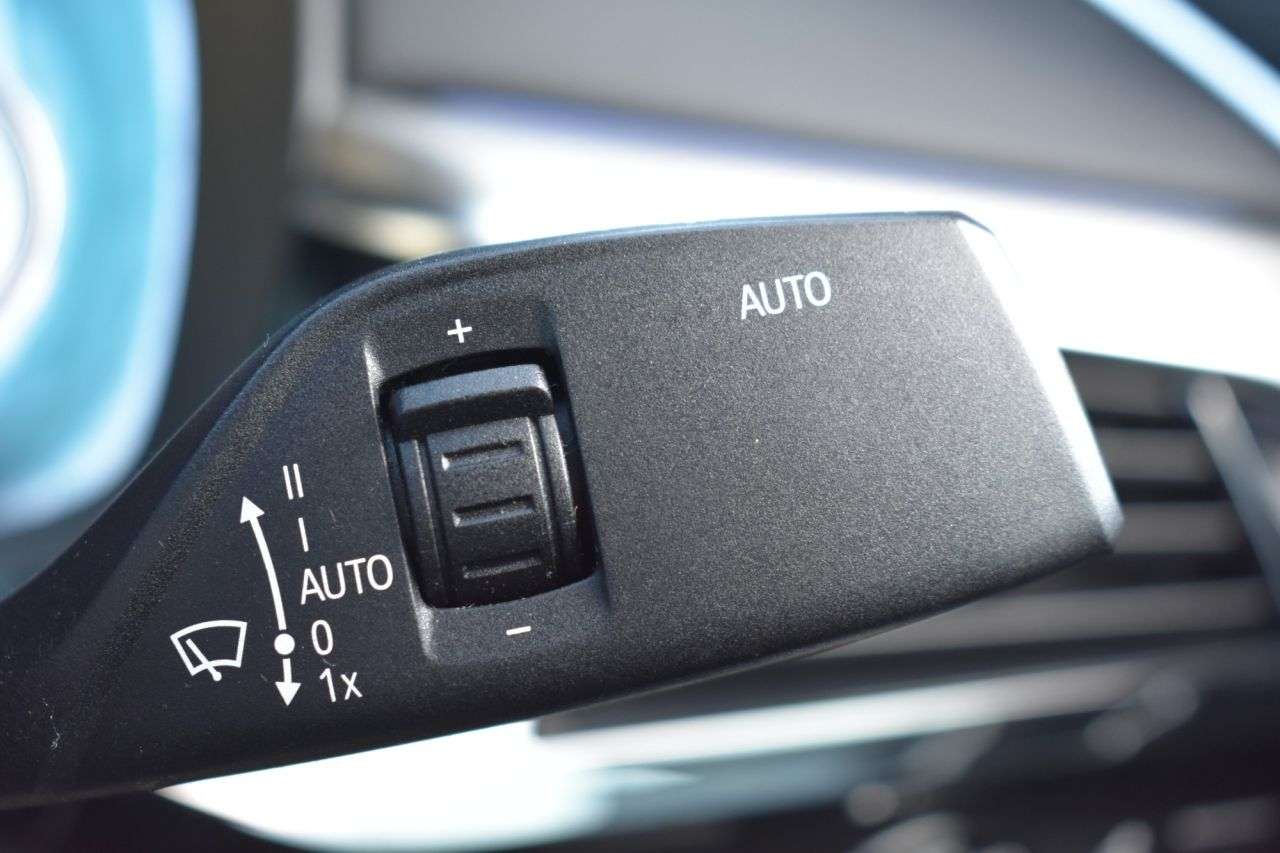 2018 BMW 5 SERIES 2018 BMW 5 SERIES