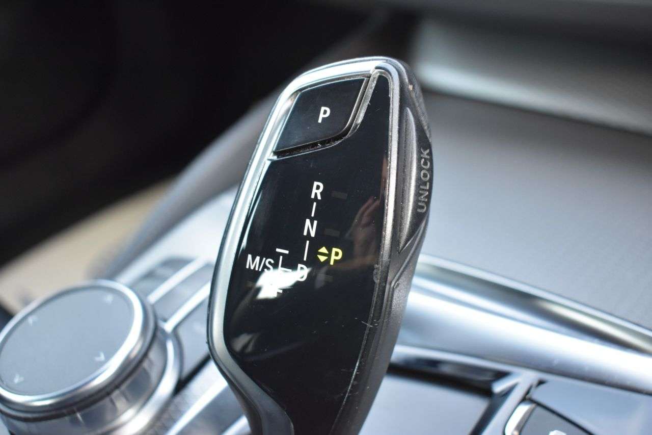 2018 BMW 5 SERIES 2018 BMW 5 SERIES