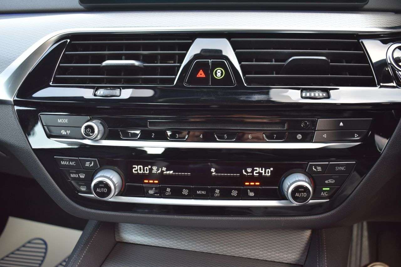 2018 BMW 5 SERIES 2018 BMW 5 SERIES