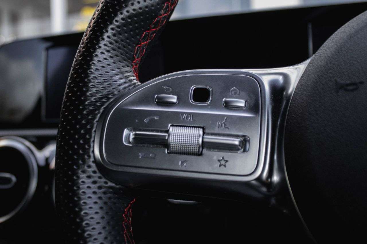 2021 MERCEDES-BENZ A-CLASS 2021 MERCEDES-BENZ A-CLASS