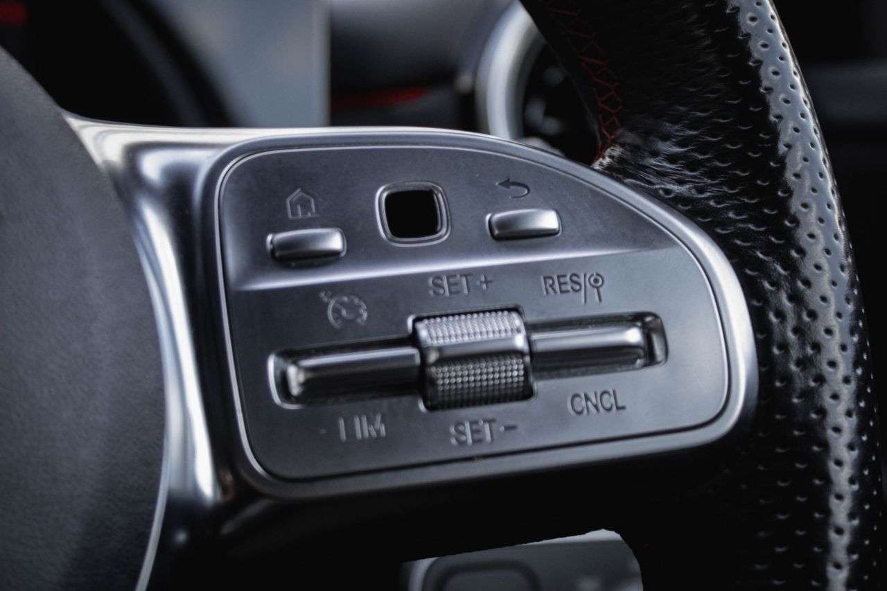 2021 MERCEDES-BENZ A-CLASS 2021 MERCEDES-BENZ A-CLASS