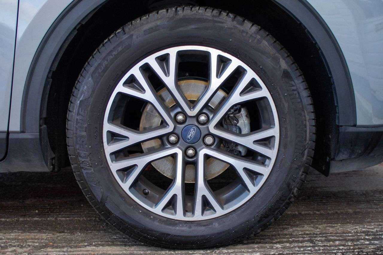 2022 FORD KUGA 2022 FORD KUGA