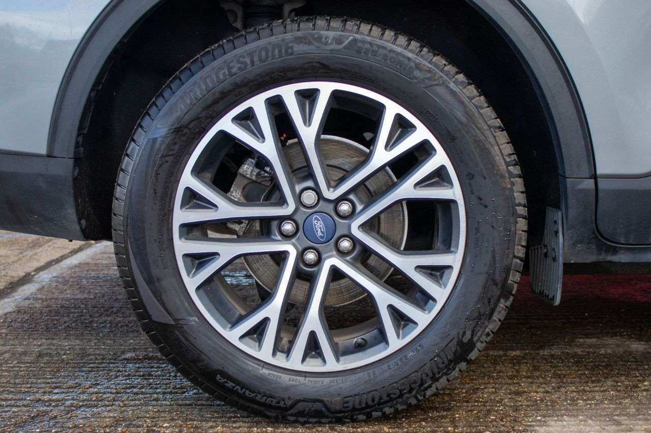 2022 FORD KUGA 2022 FORD KUGA