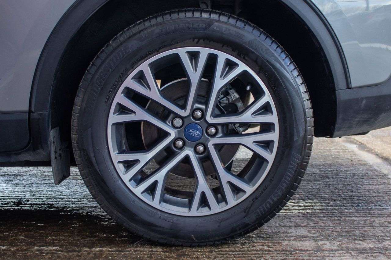 2022 FORD KUGA 2022 FORD KUGA