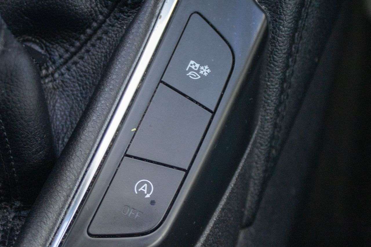 2022 FORD KUGA 2022 FORD KUGA