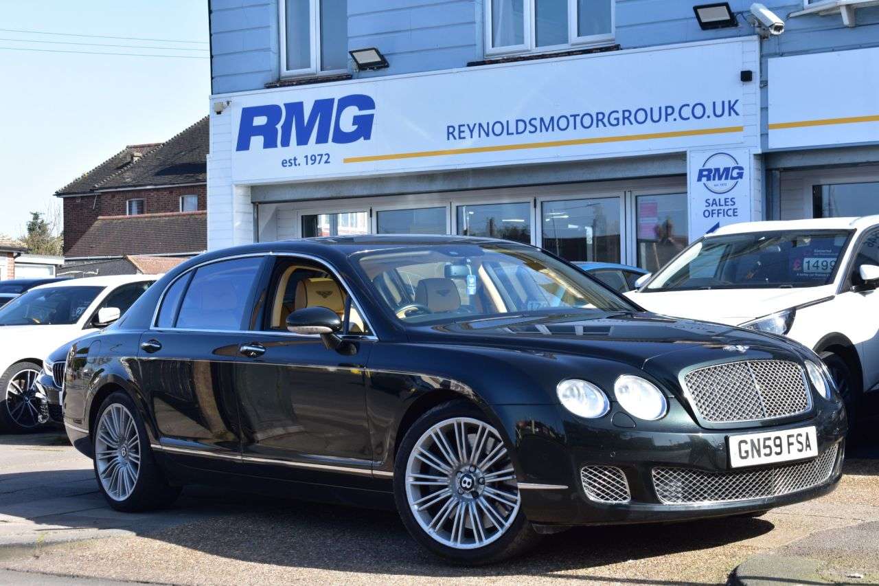 A 2009 BENTLEY CONTINENTAL 6.0 W12 Flying Spur Speed Saloon 4dr Petrol Auto 4WD | REVERSE CAMERA | HEA A 2009 BENTLEY CONTINENTAL 6.0 W12 Flying Spur Speed Saloon 4dr Petrol Auto 4WD | REVERSE CAMERA | HEA
