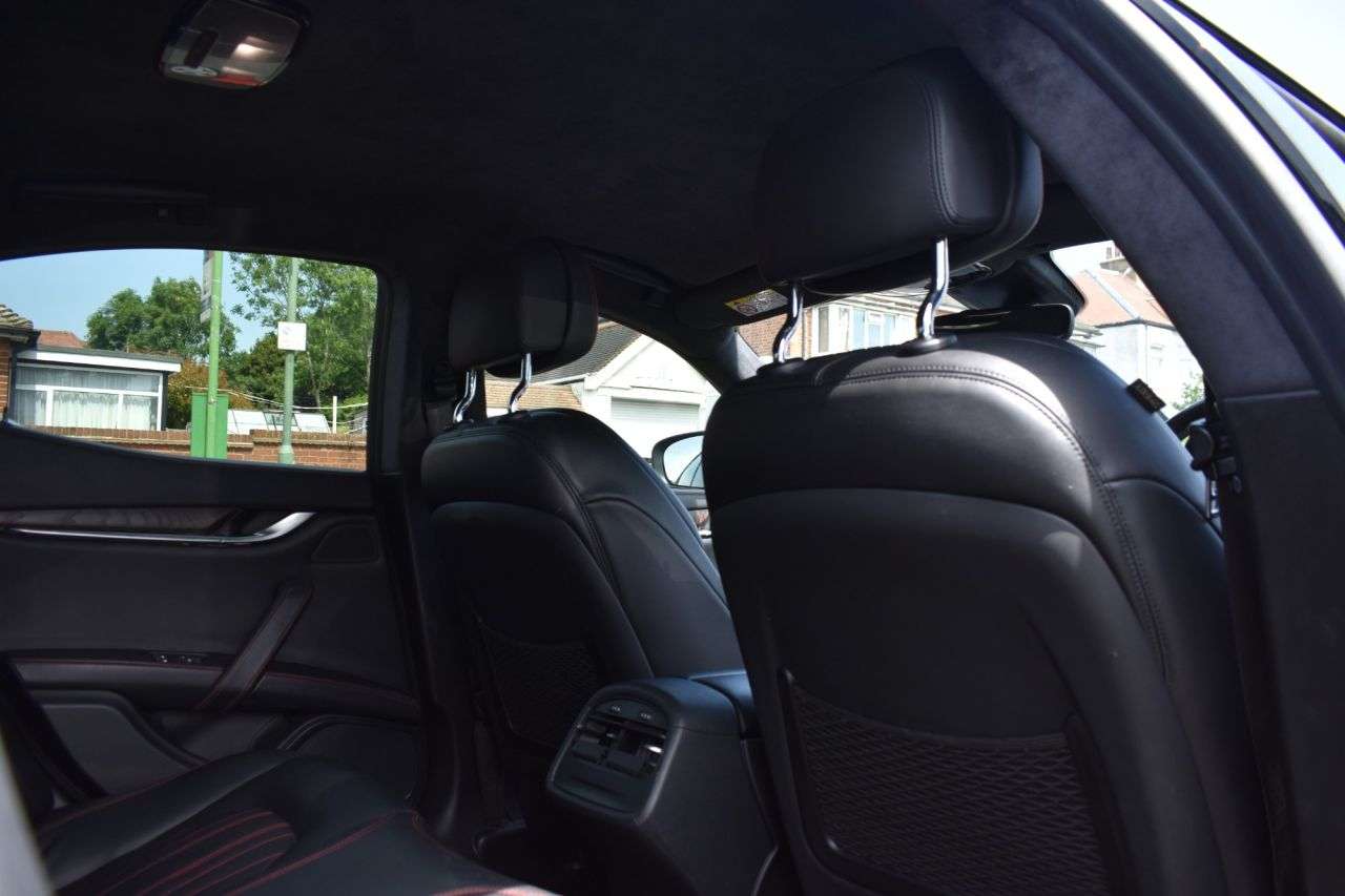 2017 MASERATI GHIBLI 2017 MASERATI GHIBLI