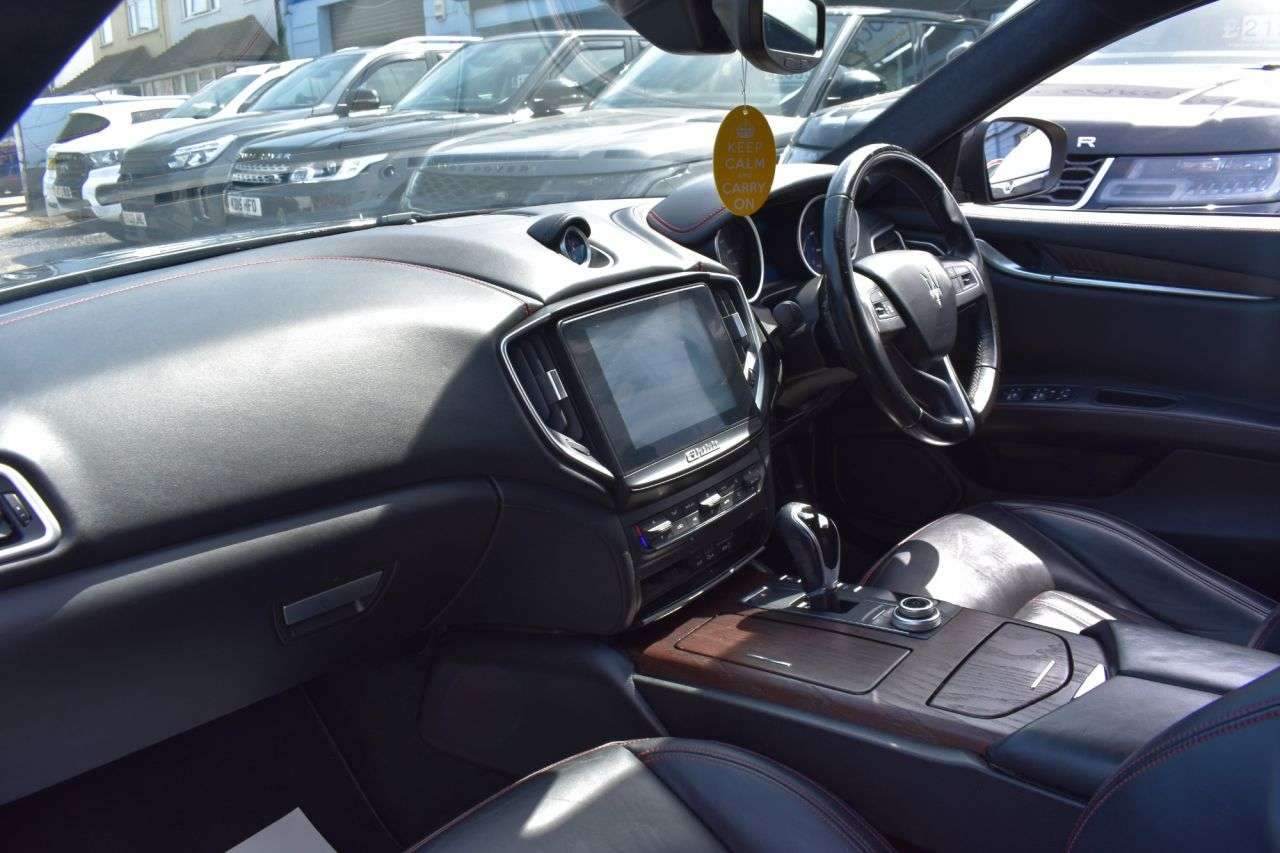 2017 MASERATI GHIBLI 2017 MASERATI GHIBLI