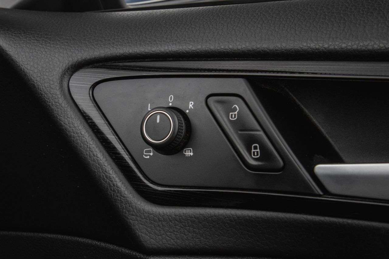 2017 VOLKSWAGEN GOLF 2017 VOLKSWAGEN GOLF