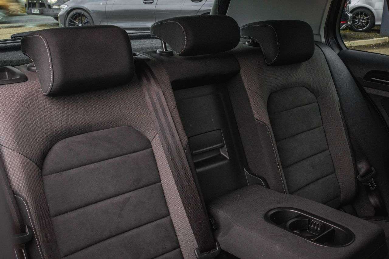 2017 VOLKSWAGEN GOLF 2017 VOLKSWAGEN GOLF