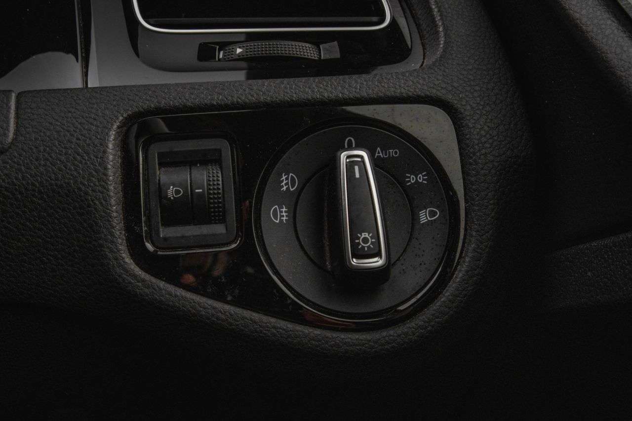 2017 VOLKSWAGEN GOLF 2017 VOLKSWAGEN GOLF