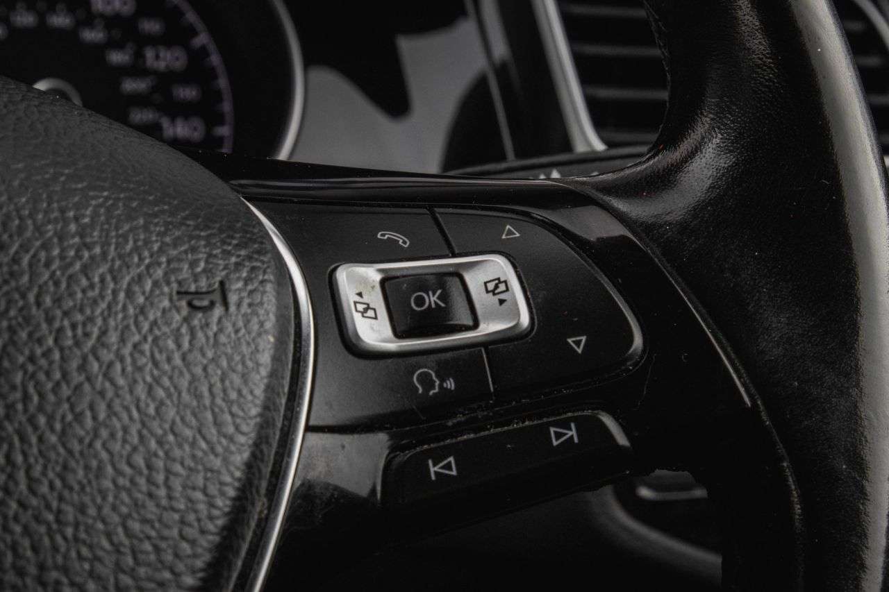 2017 VOLKSWAGEN GOLF 2017 VOLKSWAGEN GOLF