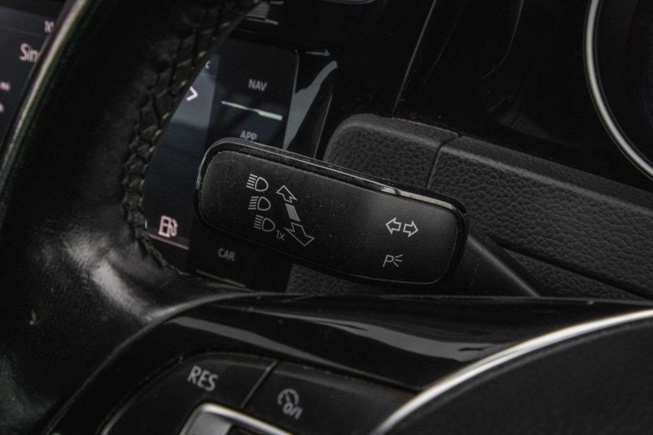 2017 VOLKSWAGEN GOLF 2017 VOLKSWAGEN GOLF