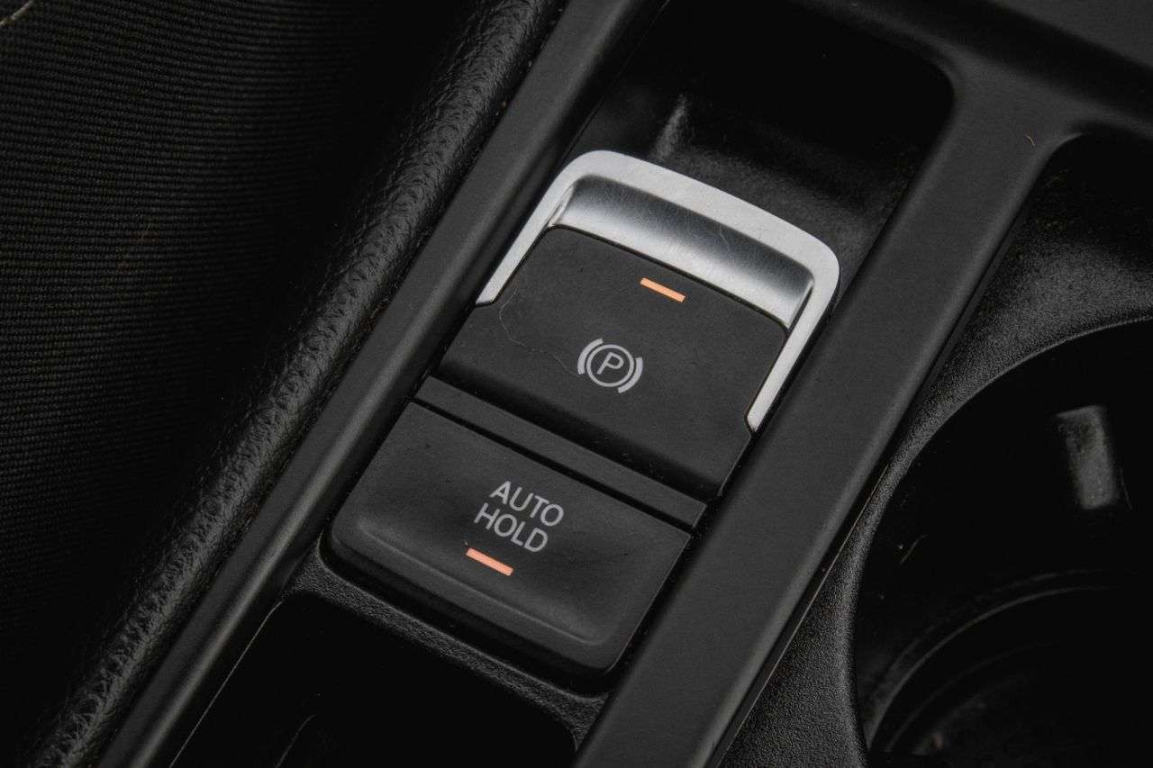 2017 VOLKSWAGEN GOLF 2017 VOLKSWAGEN GOLF