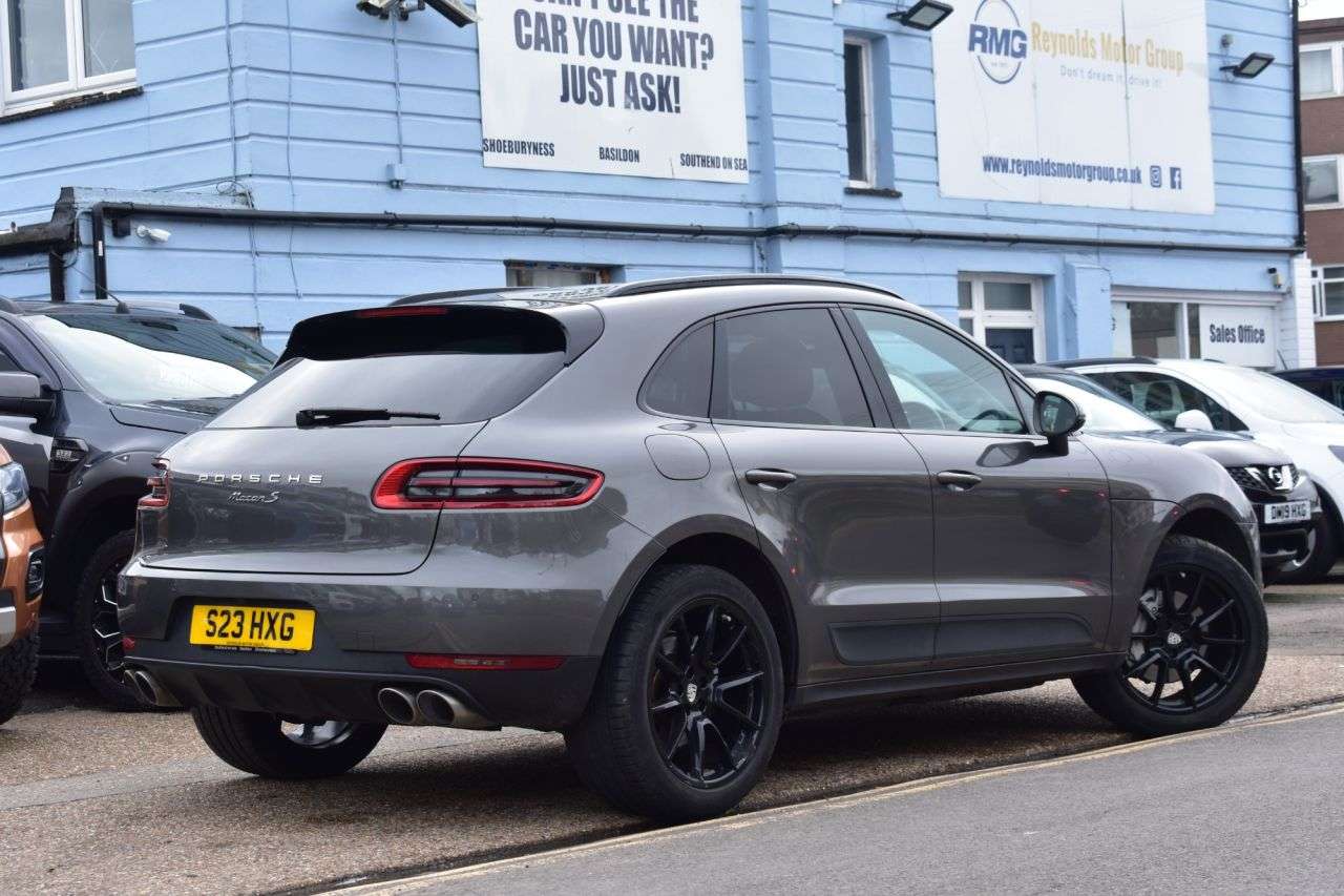 2014 PORSCHE MACAN 2014 PORSCHE MACAN