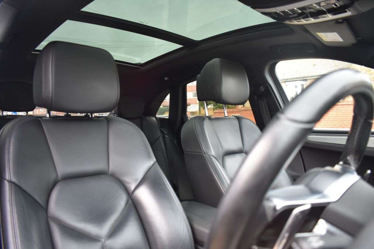 2014 PORSCHE MACAN 2014 PORSCHE MACAN