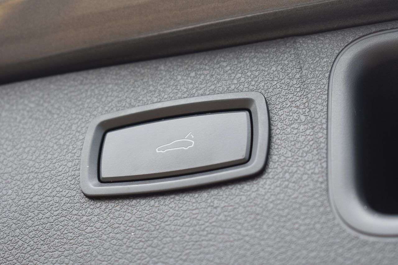 2014 PORSCHE MACAN 2014 PORSCHE MACAN