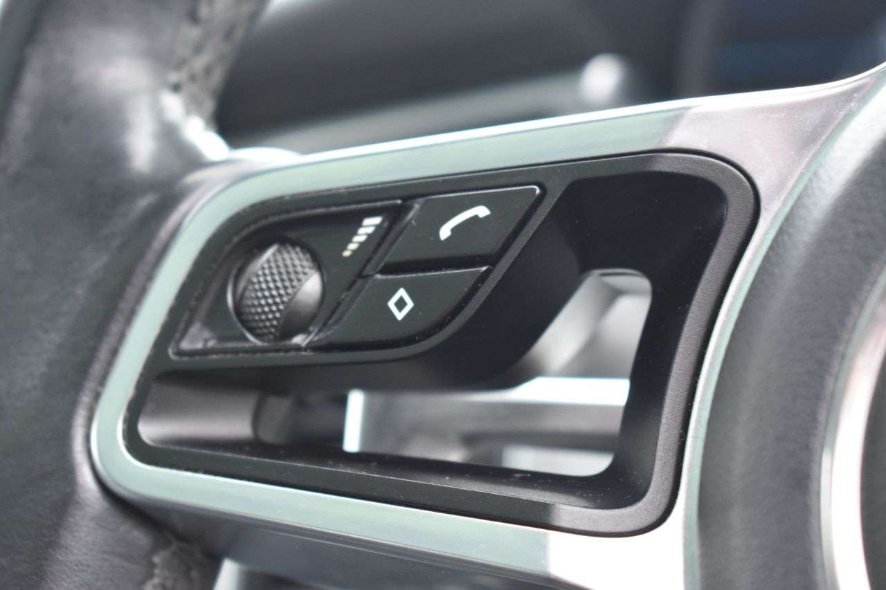 2014 PORSCHE MACAN 2014 PORSCHE MACAN