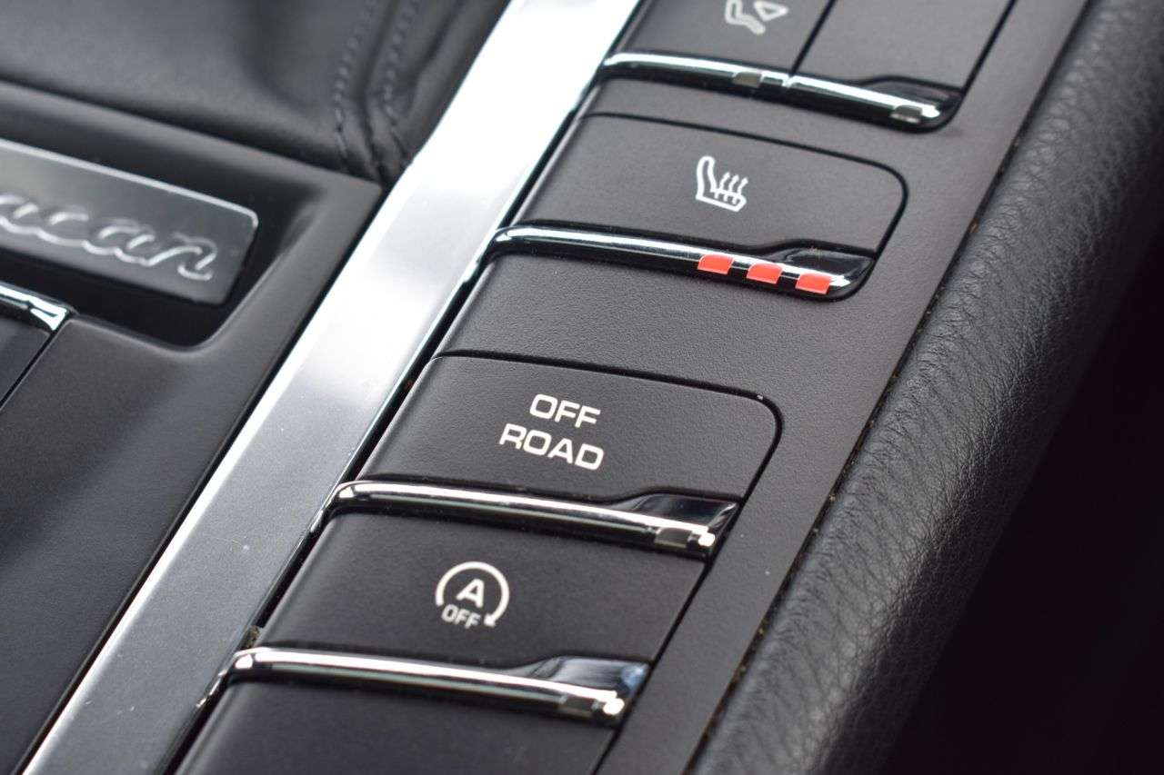 2014 PORSCHE MACAN 2014 PORSCHE MACAN