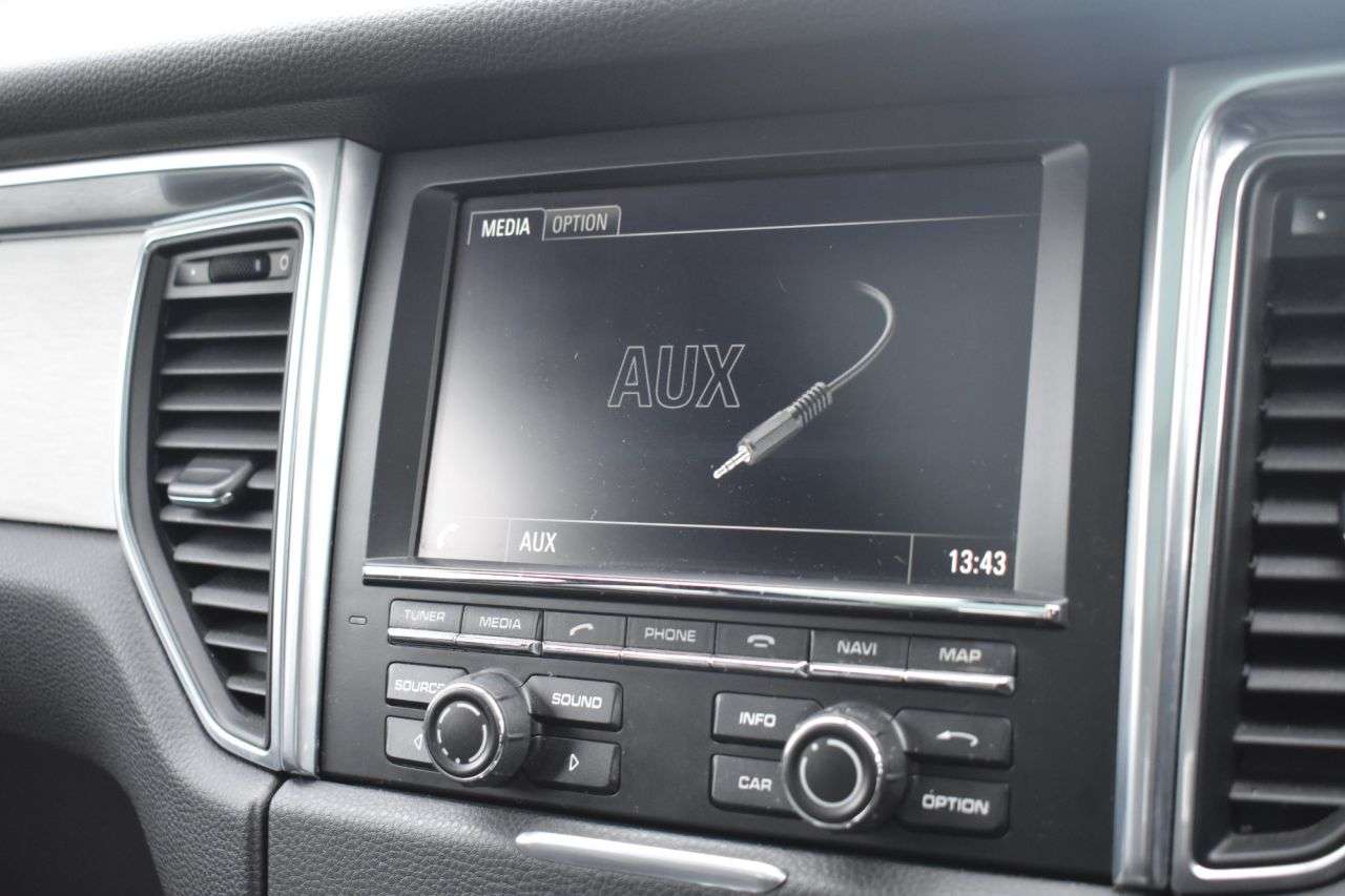 2014 PORSCHE MACAN 2014 PORSCHE MACAN