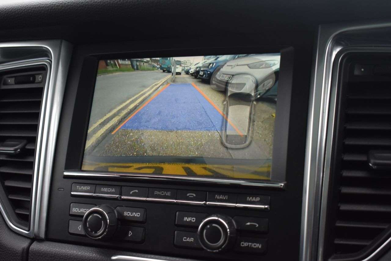 2014 PORSCHE MACAN 2014 PORSCHE MACAN