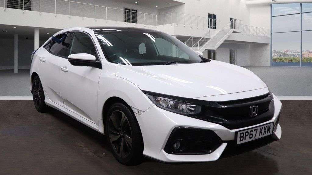 A 2017 HONDA CIVIC 1.0 VTEC Turbo EX Hatchback 5dr Petrol CVT Euro 6 (s/s) (129 ps) HEATED SEA A 2017 HONDA CIVIC 1.0 VTEC Turbo EX Hatchback 5dr Petrol CVT Euro 6 (s/s) (129 ps) HEATED SEA