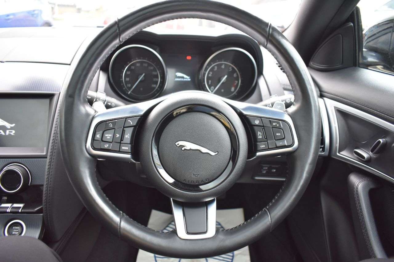 2019 JAGUAR F-TYPE 2019 JAGUAR F-TYPE