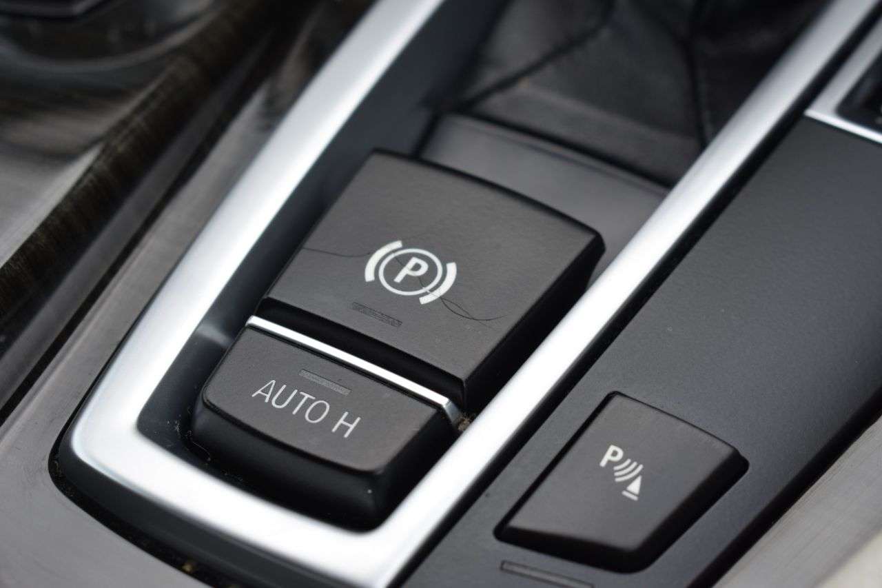 2016 BMW 5 SERIES 2016 BMW 5 SERIES